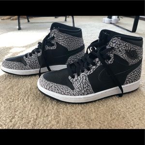 Air Jordan Retro 1